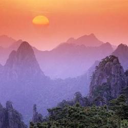 黃山旅游價格直飛黃山 別樣徽州-登頂黃山雙飛四天游 畫里宏村 徽派建筑群 潛口民宅 尋味徽州味道 屯溪老街