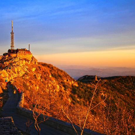 山東全景5日游岱青海藍—秋韻山東